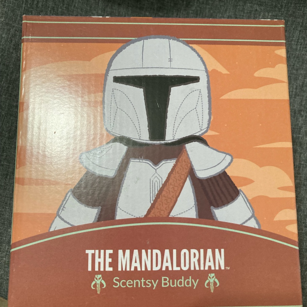 Mandalorian scentsy buddy!! Brand new